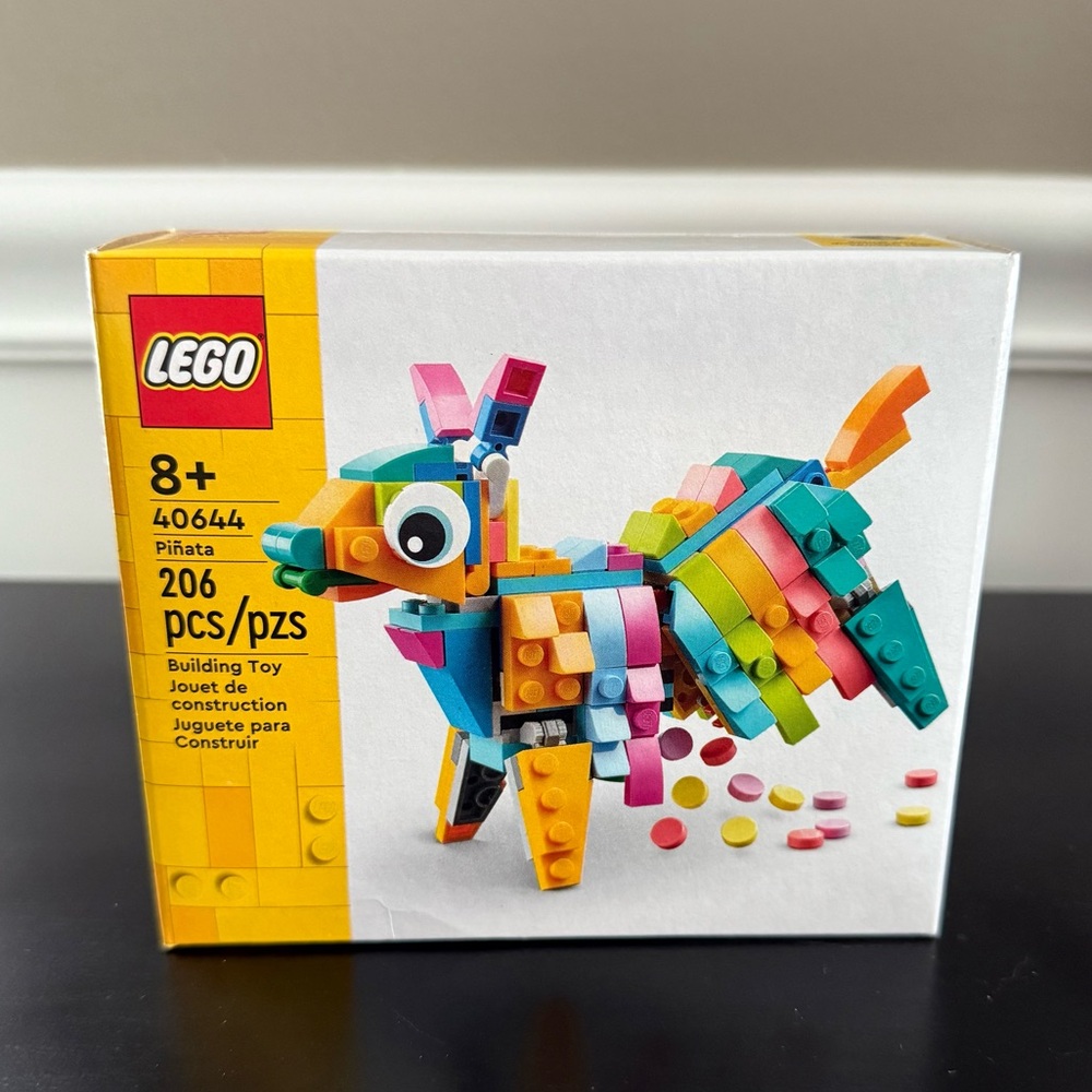 LEGO Piñata Set (40644) - New, Sealed